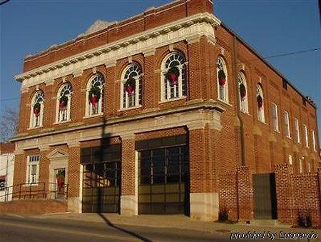 The Firehouse Inn Rutherfordton Exterior photo